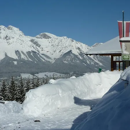 Haus Rigl 아파트 *